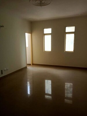 Room in 4 BHK Apartment at Samiah Melrose Square, Vrindavan Yojna – for Sale