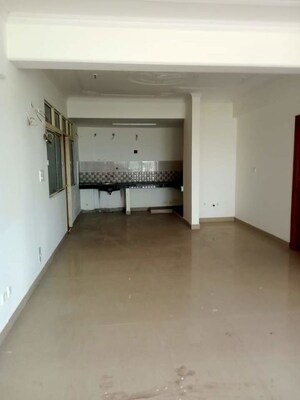 Room in 4 BHK Apartment at Samiah Melrose Square, Vrindavan Yojna – for Sale