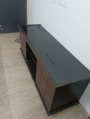 Furnished Amenities in 1 RK Builder Floor at Spazedge, Sector 47 – for Rent