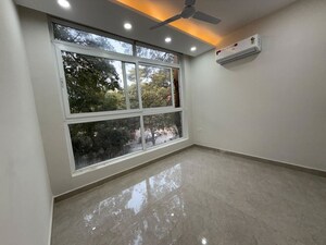 Balcony in 1 RK Builder Floor at Spazedge, Sector 47 – for Rent