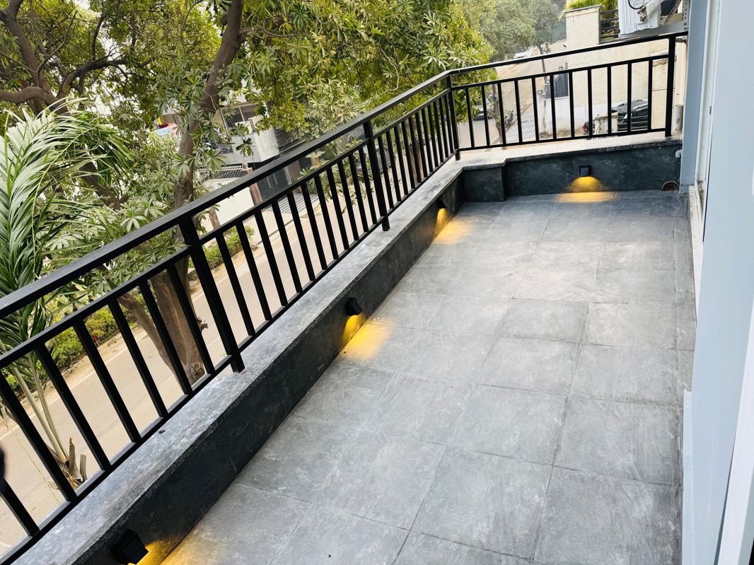 1 Rk+ Pooja Room Builder Floor For Rent in Spazedge