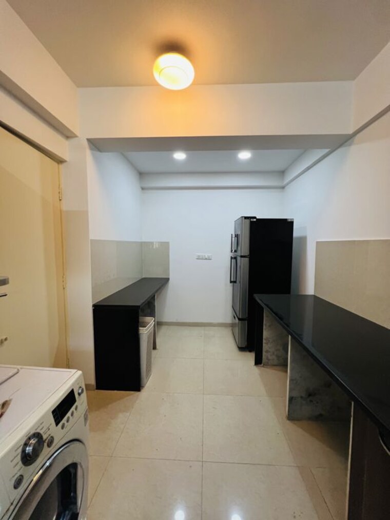 Kitchen, hiranandani-estate-chelsea 2.5 Bedroom 950 Sq.Ft. Apartment In Ghodbunder Road Thane 10181930