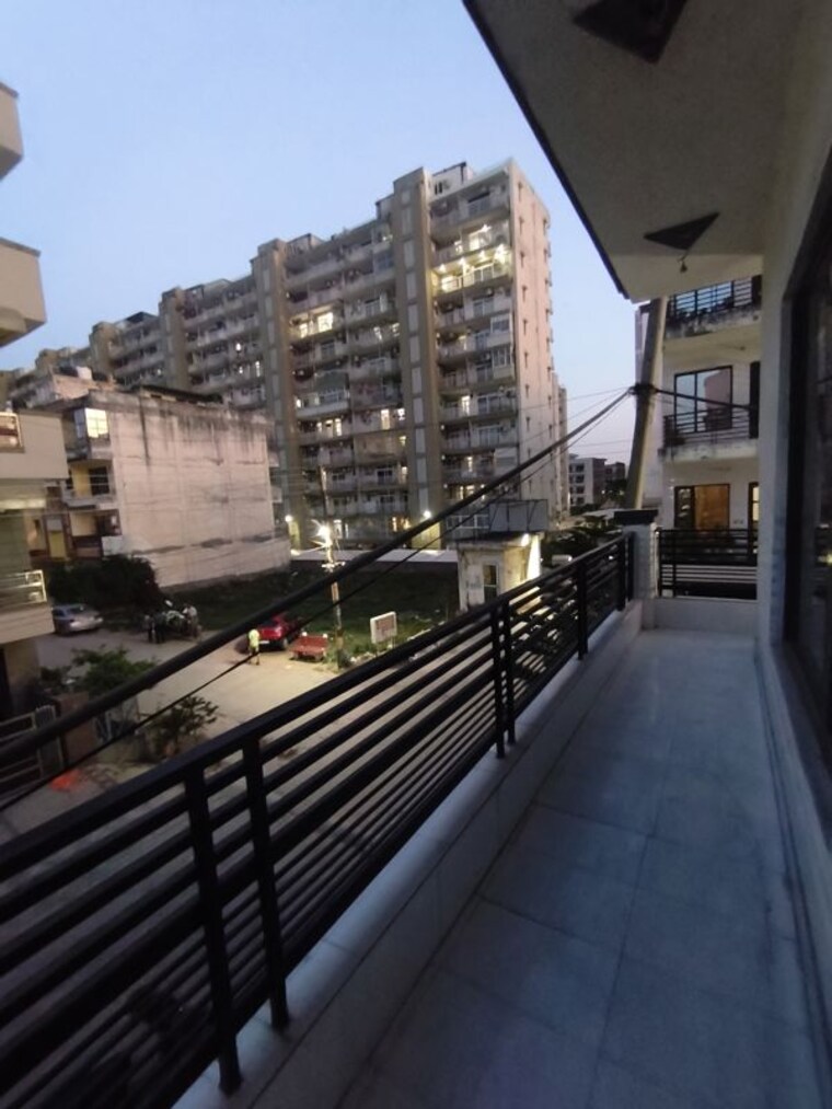 Balcony, motiaz-royal-citi 2 Bedroom 1350 Sq.Ft. Independent House In Ambala Highway Zirakpur 10181948