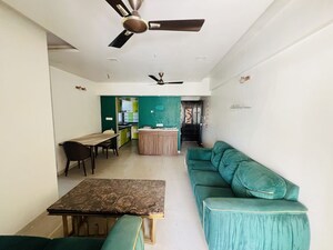 2 BHK Apartment For Sale in Ghodbunder
