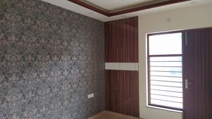 Room in 3 BHK Builder Floor at Amolik Aster Woods, Sector 98 – for Sale