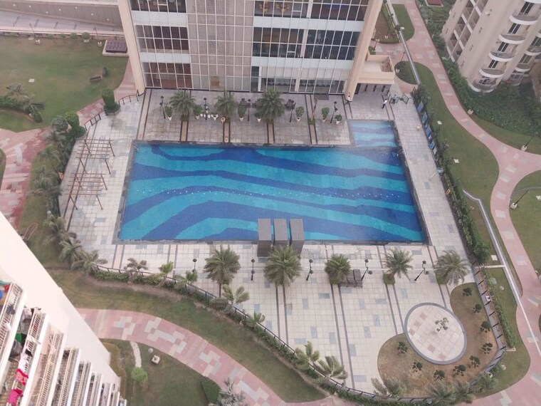 Swimming Pool, bptp-discovery-park 3 Bedroom 1600 Sq.Ft. Apartment In Sector 80 Faridabad 10181961