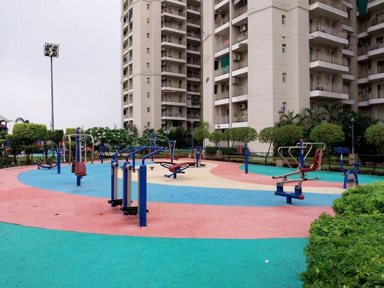 Exterior View, bptp-discovery-park 3 Bedroom 1600 Sq.Ft. Apartment In Sector 80 Faridabad 10181961