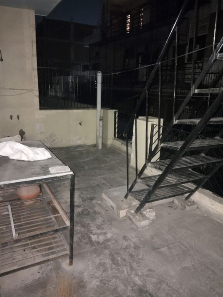 undefined, sector 21c 4 Bedroom 360 Sq.Yd. Builder Floor In Sector 21c Faridabad 10181969