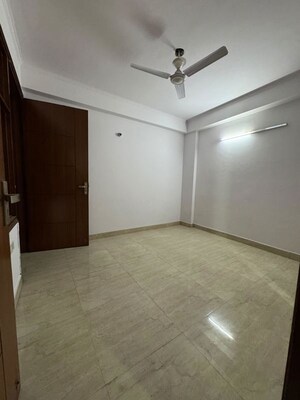 Room in 2 BHK Builder Floor at Palm Residency Chhatarpur, Chattarpur – for Rent