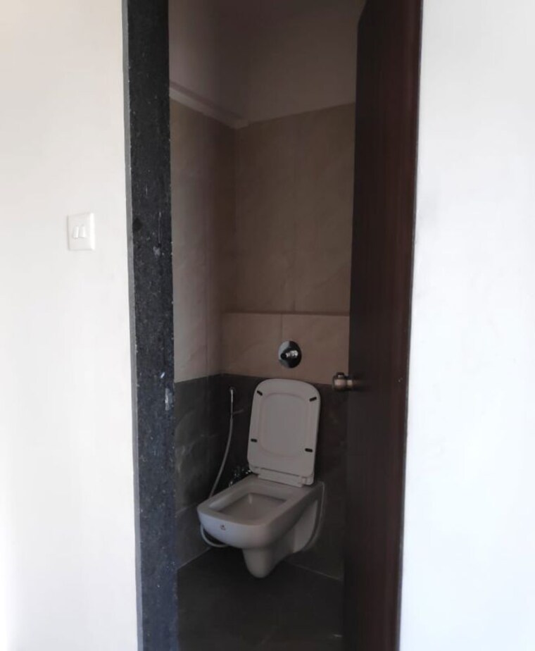 Bathroom, sethia-kalpavruksh-heights 1 Bedroom 390 Sq.Ft. Apartment In Kandivali West Mumbai 10181978