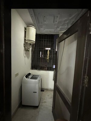 Kitchen in 2 BHK Builder Floor at Delhi Cantonment – for Rent