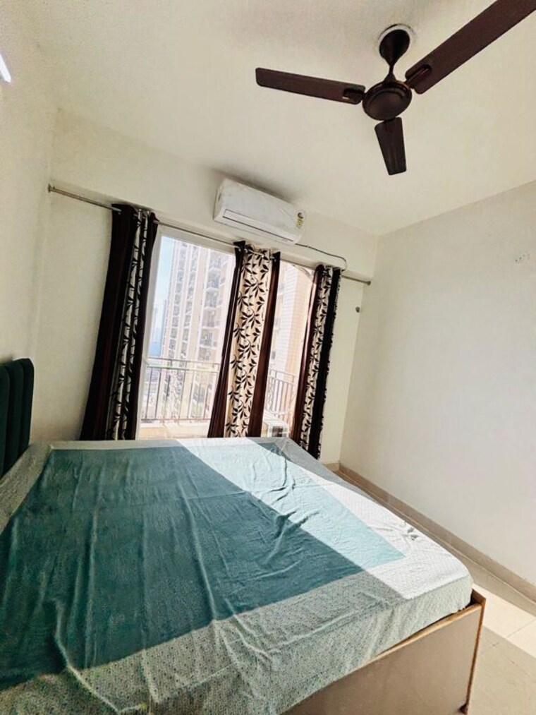 Bedroom, signature-global-prime 2 Bedroom 573 Sq.Ft. Apartment In Sector 63a Gurgaon 10181993
