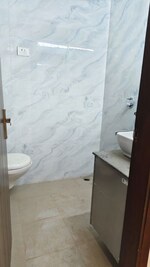 3 BHK 1200 Sq.Ft. Builder Floor in Paryavaran Complex