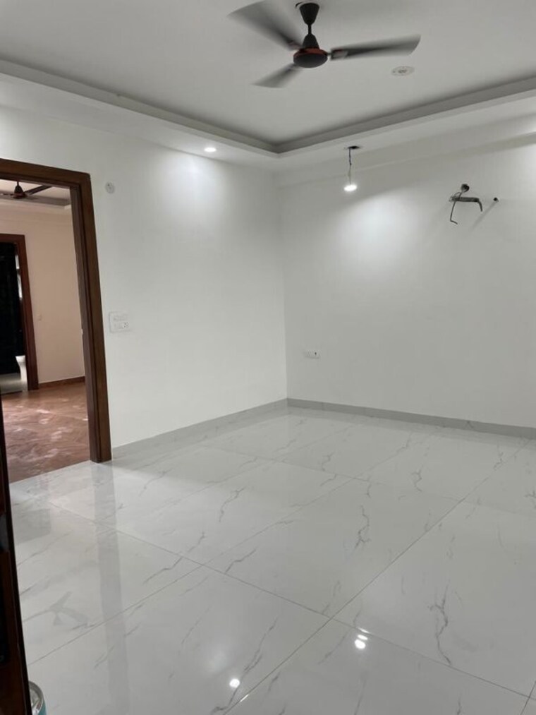 Room, suncity-avenue-76 2 Bedroom 582 Sq.Ft. Apartment In Sector 76 Gurgaon 10182000