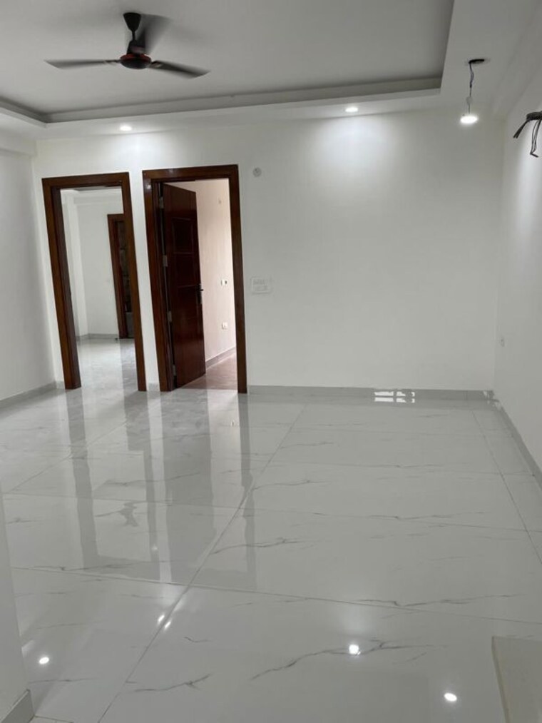 Room, suncity-avenue-76 2 Bedroom 582 Sq.Ft. Apartment In Sector 76 Gurgaon 10182000