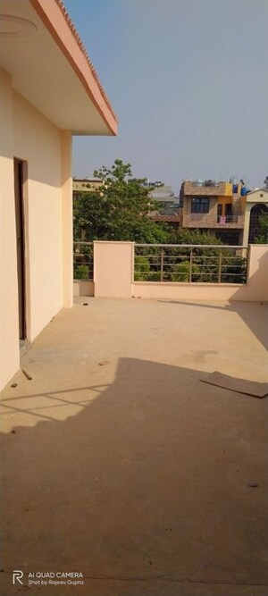 2 BHK Builder Floor – Exterior View View at Vasundhara Sector 1 - for Rent