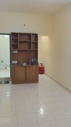 Furnished Amenities in 2 BHK Builder Floor at Btm Layout – for Rent