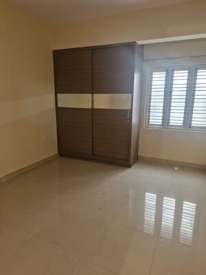 Room in 2 BHK Builder Floor at Vijaya Bank Layout – for Rent