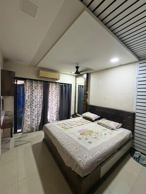 Bedroom in 2 BHK Apartment at KM Horizon Flora, Ghodbunder Road – for Rent