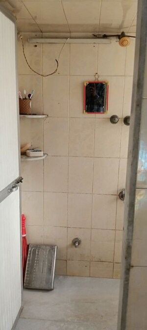 Bathroom in 1 RK Apartment at Matunga Vashudha CHS, Matunga – for Rent