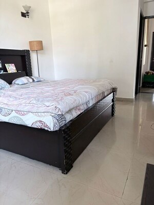 Bedroom in 2 BHK Apartment at Suncity Avenue 76, Sector 76 – for Sale
