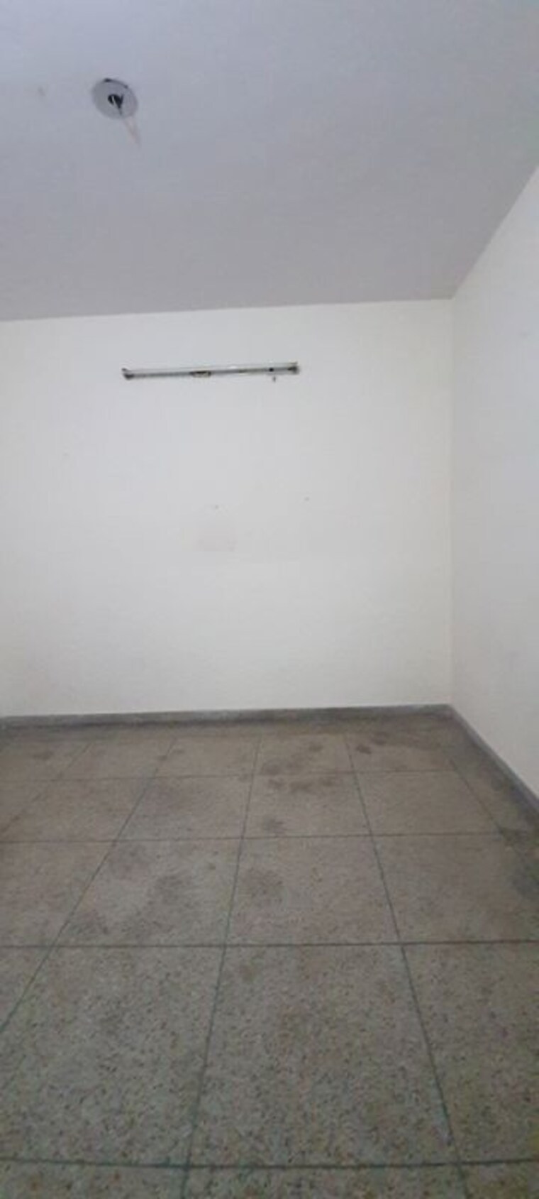 Room, sector 7 2.5 Bedroom 133 Sq.Ft. Independent House In Sector 7 Faridabad 10182099