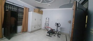 Team Area in 1 BHK Independent House at Sector 3 – for Rent