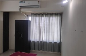 Room in  Pg at Mahim – for Rent