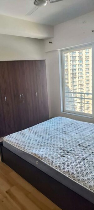 Bedroom in 2 BHK Apartment at Vibha CHS Malad West, Malad West – for Rent