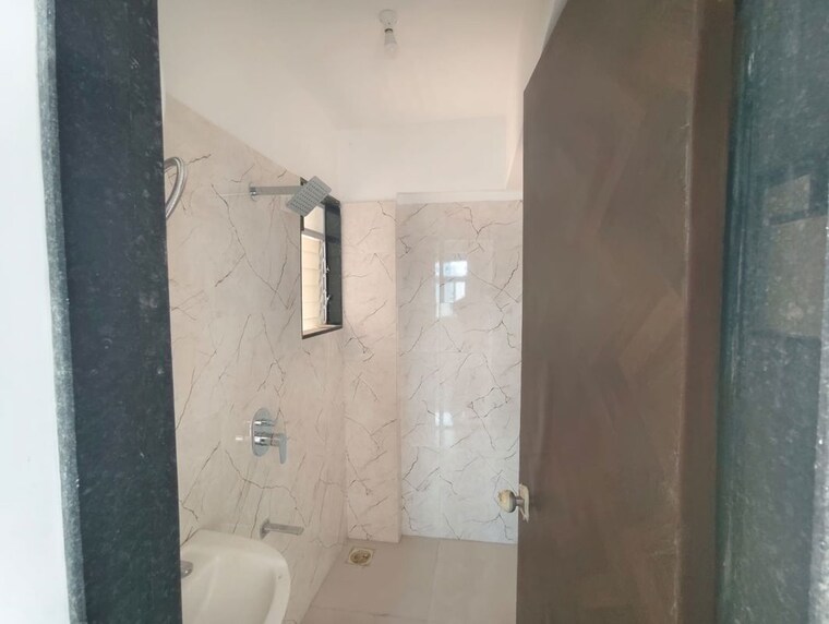 Bathroom, adityaraj-fortune 1 Bedroom 415 Sq.Ft. Apartment In Vikhroli East Mumbai 10182139