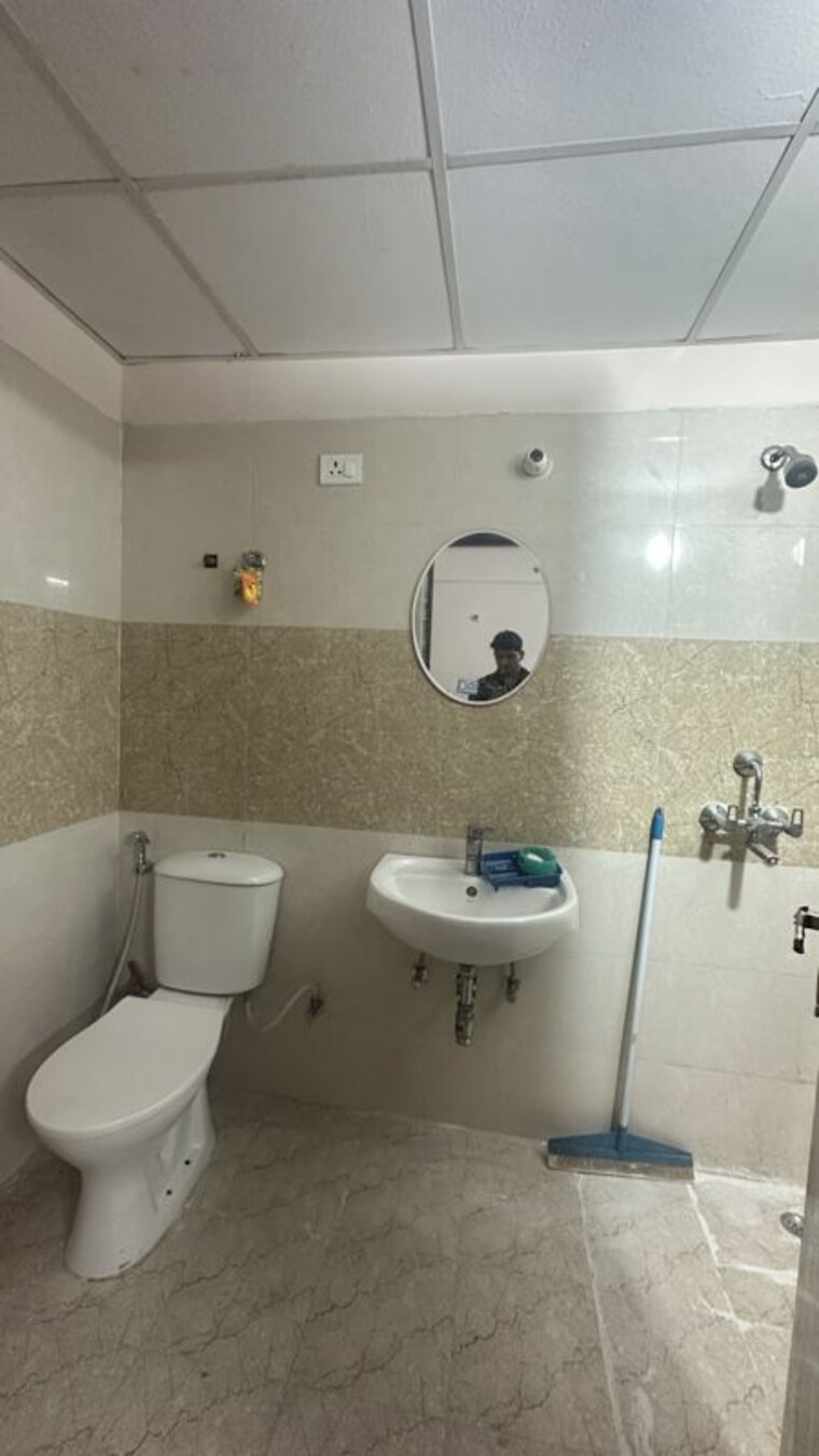 Bathroom, aaradhyam-golf-homes 3 Bedroom 1115 Sq.Ft. Apartment In Tech Zone 4 Greater Noida Greater Noida 10182141