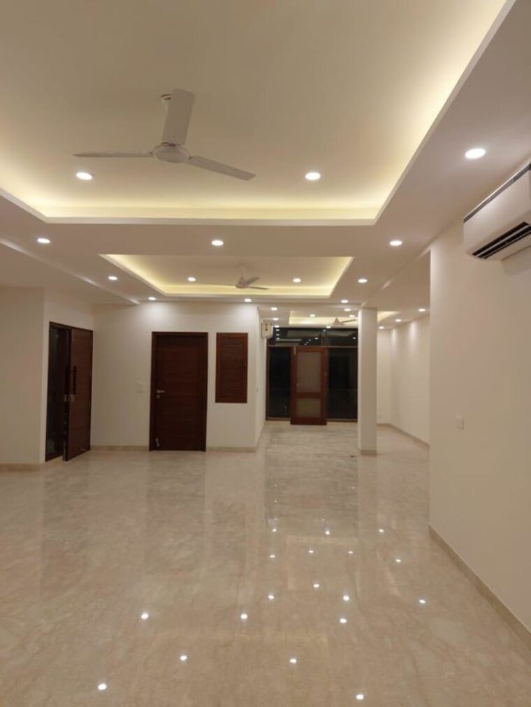 undefined, jor bagh 4 Bedroom 5250 Sq.Ft. Builder Floor In Jor Bagh Delhi 10182143