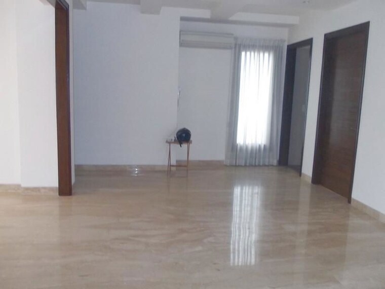 Room, jor bagh 3 Bedroom 3100 Sq.Ft. Builder Floor In Jor Bagh Delhi 10182144