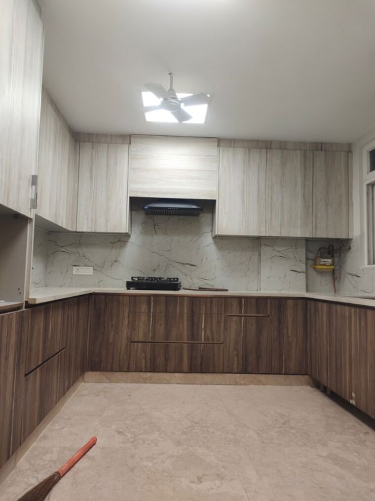 Kitchen, east of kailash 4 Bedroom 2500 Sq.Ft. Builder Floor In East Of Kailash Delhi 10168208