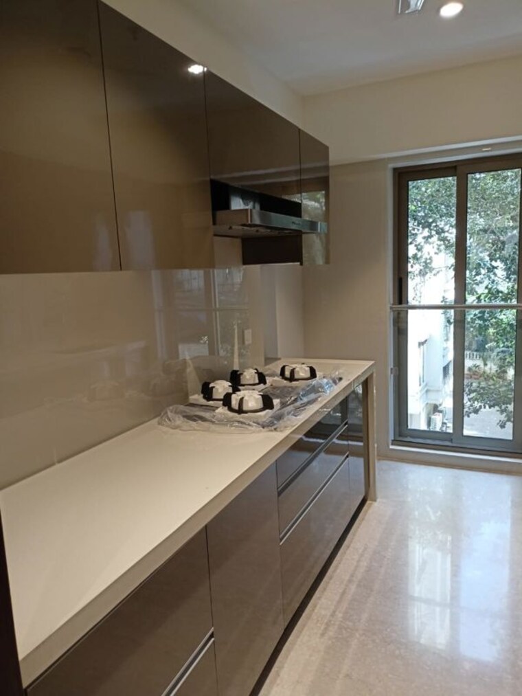 Kitchen, vasant-kunj 3 Bedroom 1050 Sq.Ft. Apartment In Santacruz West Mumbai 10182151