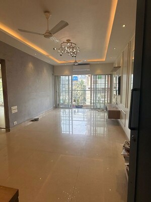 3 BHK Apartment For Rent in Vasant Kunj, Santacruz West