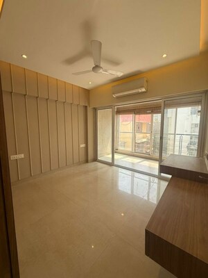 2 BHK Apartment For Rent in Kabra Ajanta, Santacruz West