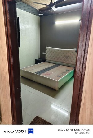 Bedroom in 1 BHK Apartment at Patiala Road – for Rent
