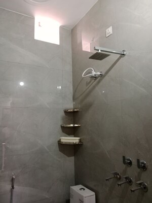 Bathroom in 2 BHK Builder Floor at Sector 6 – for Rent