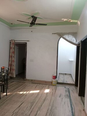 Bedroom in 2 BHK Builder Floor at Sector 6 – for Rent