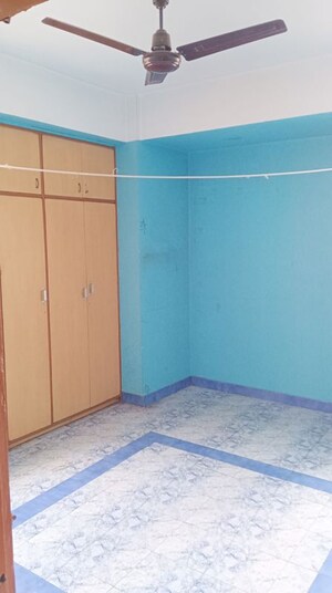 Room in 2 BHK Builder Floor at Ulubari – for Rent
