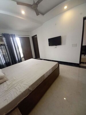 Kitchen in 1 BHK Builder Floor at Sector 45 – for Rent