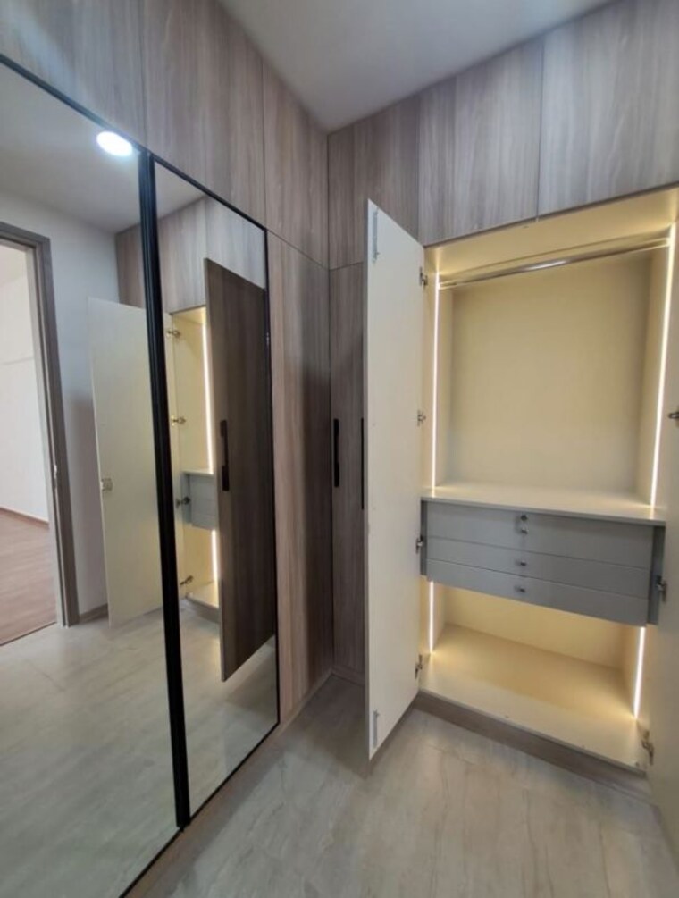 Living Room, vatika-sovereign-park 4 Bedroom 3300 Sq.Ft. Apartment In Sector 99 Gurgaon 10182245