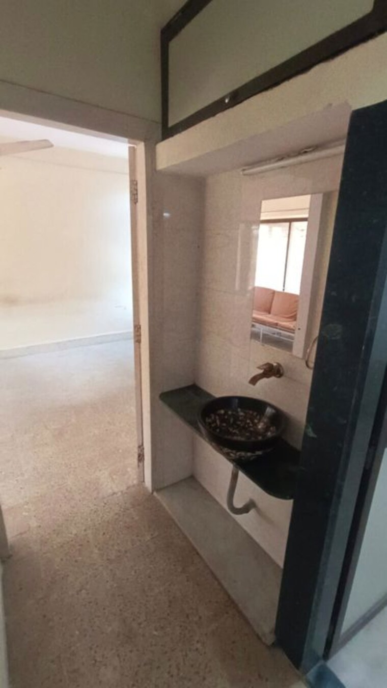 Living Room, chandravadan-chs 2 Bedroom 950 Sq.Ft. Apartment In Ganeshwadi Thane 10182249