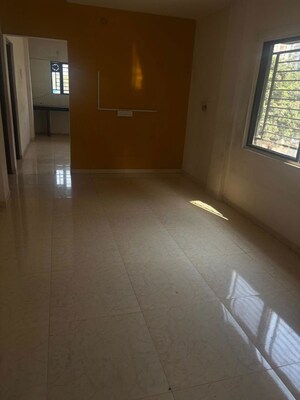 Room in 2 BHK Apartment at Chandan Nagar – for Rent
