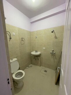 3 BHK + Servant Room Apartment For Rent in RPS Auria