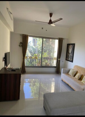 Furnished Amenities in 3 BHK Apartment at Jeevan CHS Panch Pakhadi, Panch Pakhadi – for Rent