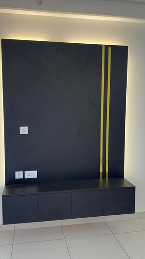 Room in 2 BHK Apartment at Prestige Finsbury Park Hyde, Bagaluru – for Rent