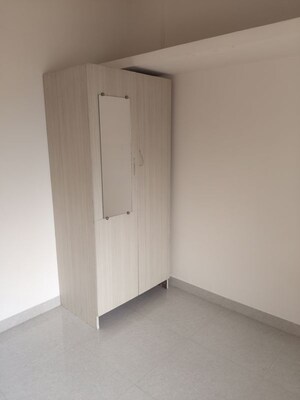 Room in 1 BHK Apartment at Krishna Residency Kadubeesanahalli, Kadubeesanahalli – for Rent