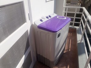 Team Area in 2.5 BHK Builder Floor at Sector 49 – for Rent